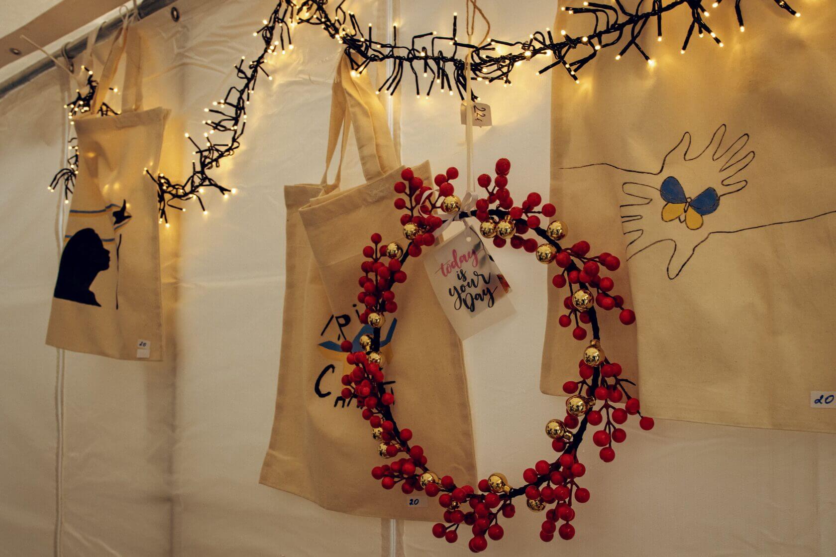 Weihnachtsmarkt in Salzburg UZS Weihnachtsmarkt
