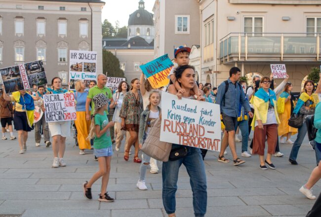 Unterstützung für Menschen in Gebiet Cherson